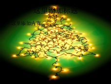 
灯光组成的圣诞树节庆图片
