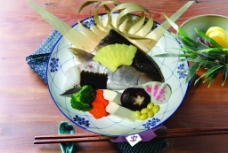 火锅料理日本料理鱼头火锅拼盘图片