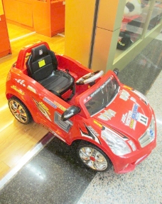 红跑车玩具车图片