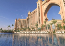 迪拜亚特兰蒂斯酒店泳池仰视图片